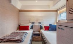 Grand Trawler 63