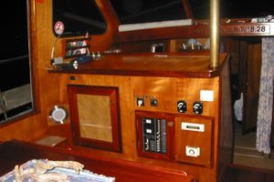 1988 Covey Island Boatworks Offshore Power Cruiser