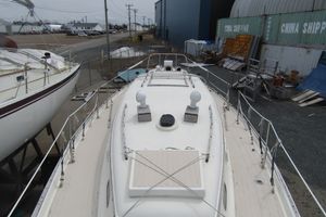 1970 Chris-Craft Apache 37'