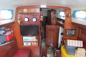 1970 Chris-Craft Apache 37'