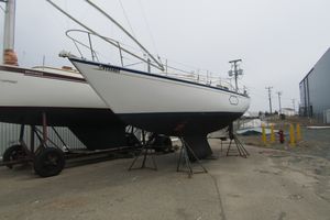 1970 Chris-Craft Apache 37'