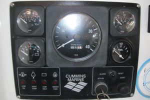 2002 Donelle Fishing 35'