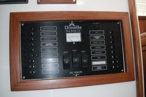 2002 Donelle Fishing 35'