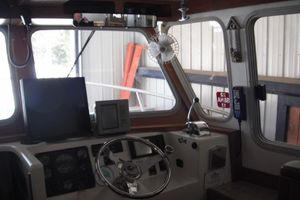 2002 Donelle Fishing 35'