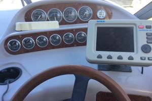 2000 Regal 2960 Commander