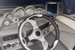 2015 Bayliner 185