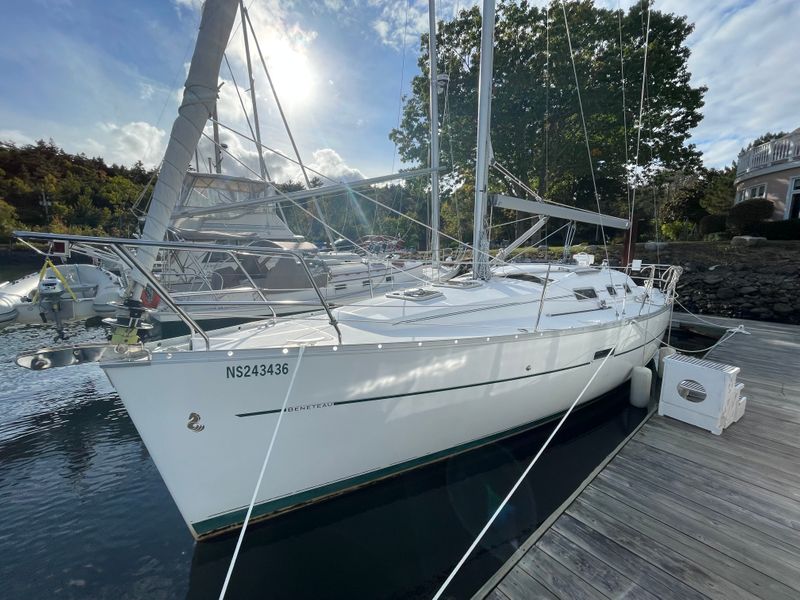 2006 Beneteau 323